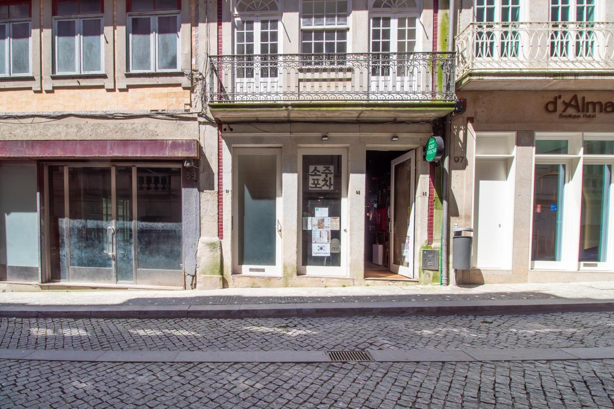 Lovelystay - Dirk Apartment - Almada 4º F Porto Ngoại thất bức ảnh
